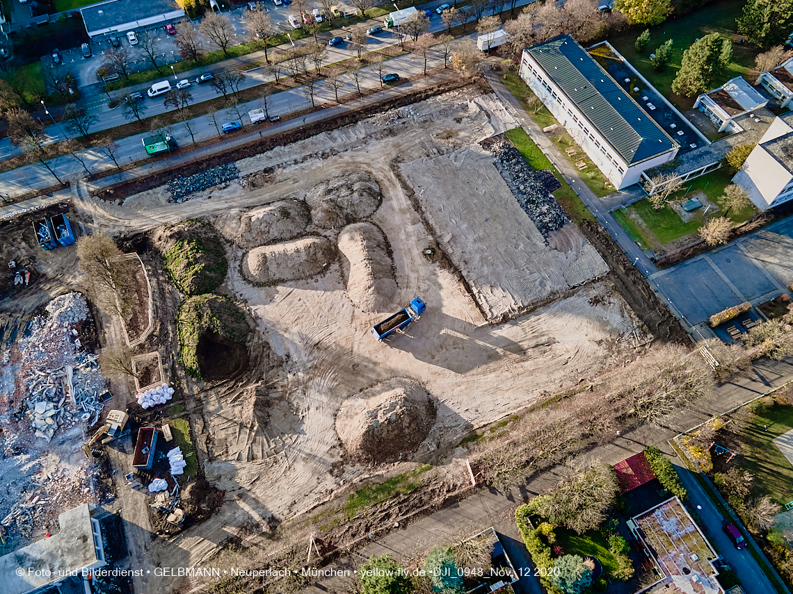 12.11.2020 - Baustelle der neuen Grundschule am Karl-Marx-Ring in Neuperlach